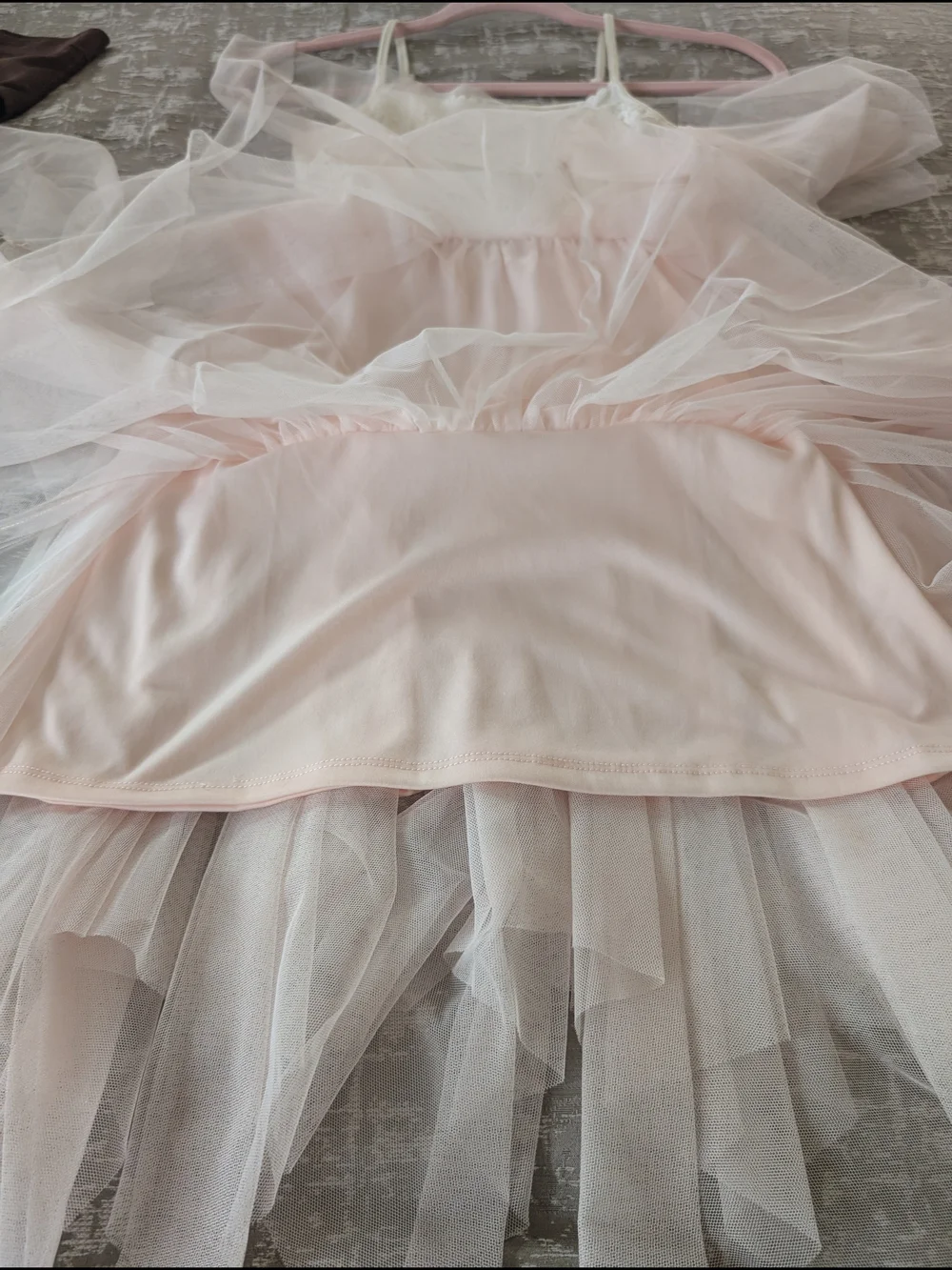 Girls Pink Tulle Party Dress with White Lace Bodice